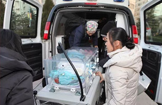 平江县妇婴监护型护送