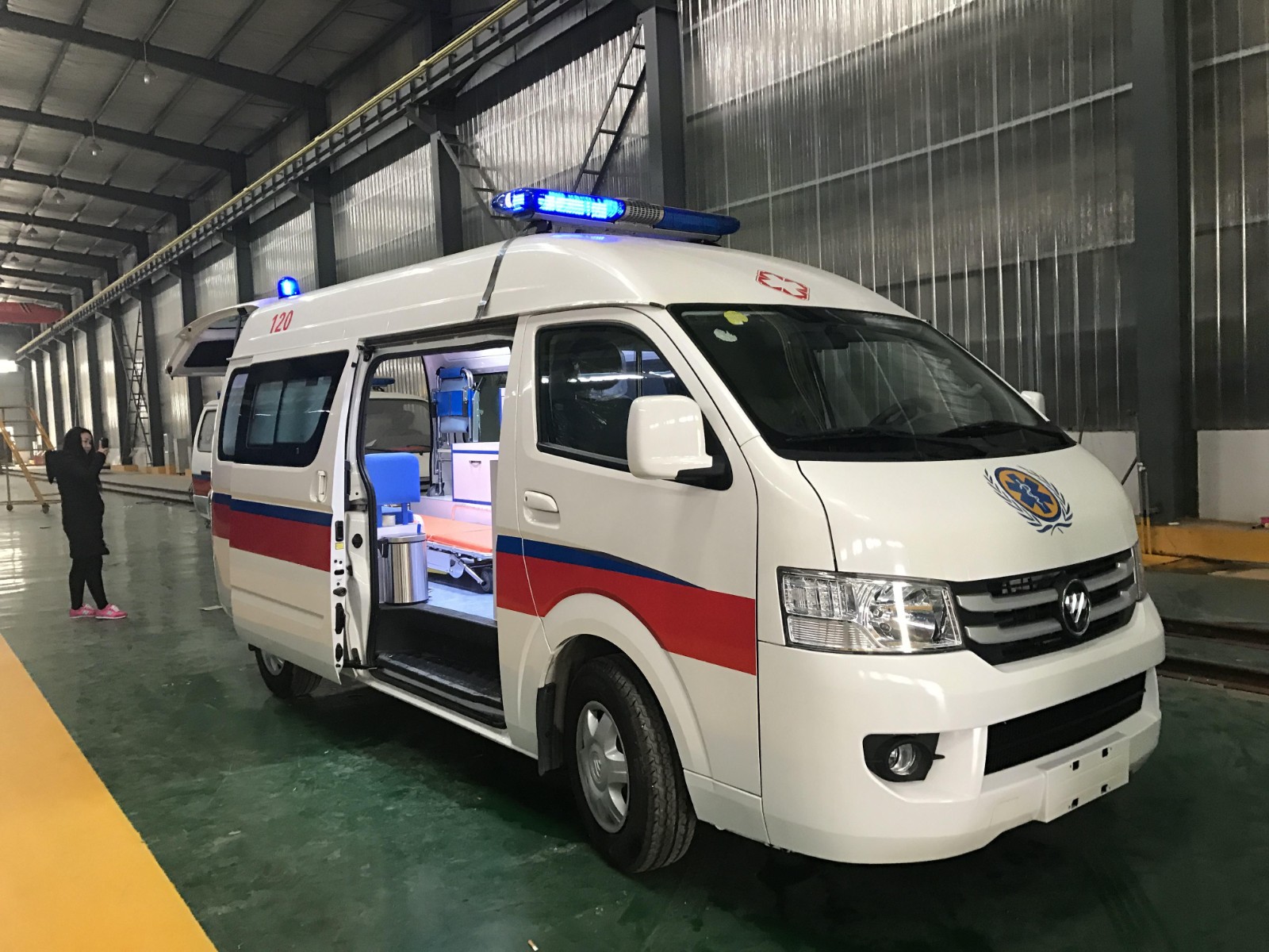 平江县救护车转院